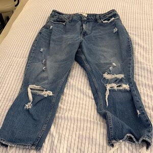 Abercrombie & Fitch The Mom High Rise Curve Love Jean